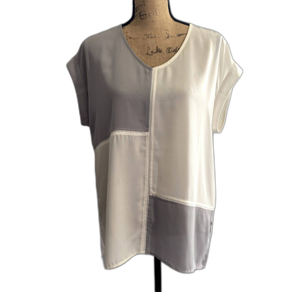 John Mark Gray White Colorblock Patchwork V-Neck Short Sleeve Blouse Size Medium
